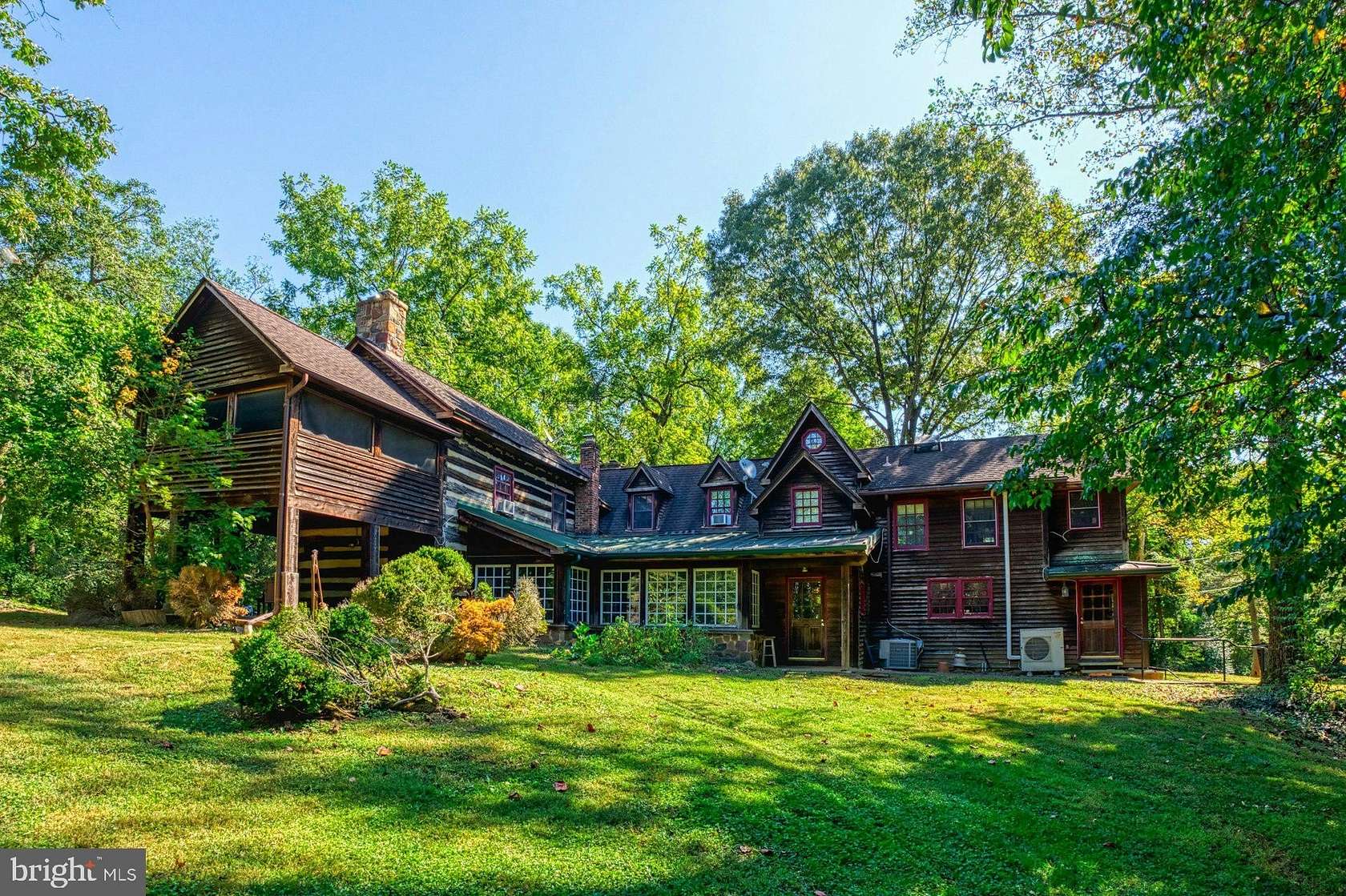 13.9 Acres of Land with Home for Sale in Fairfax, Virginia