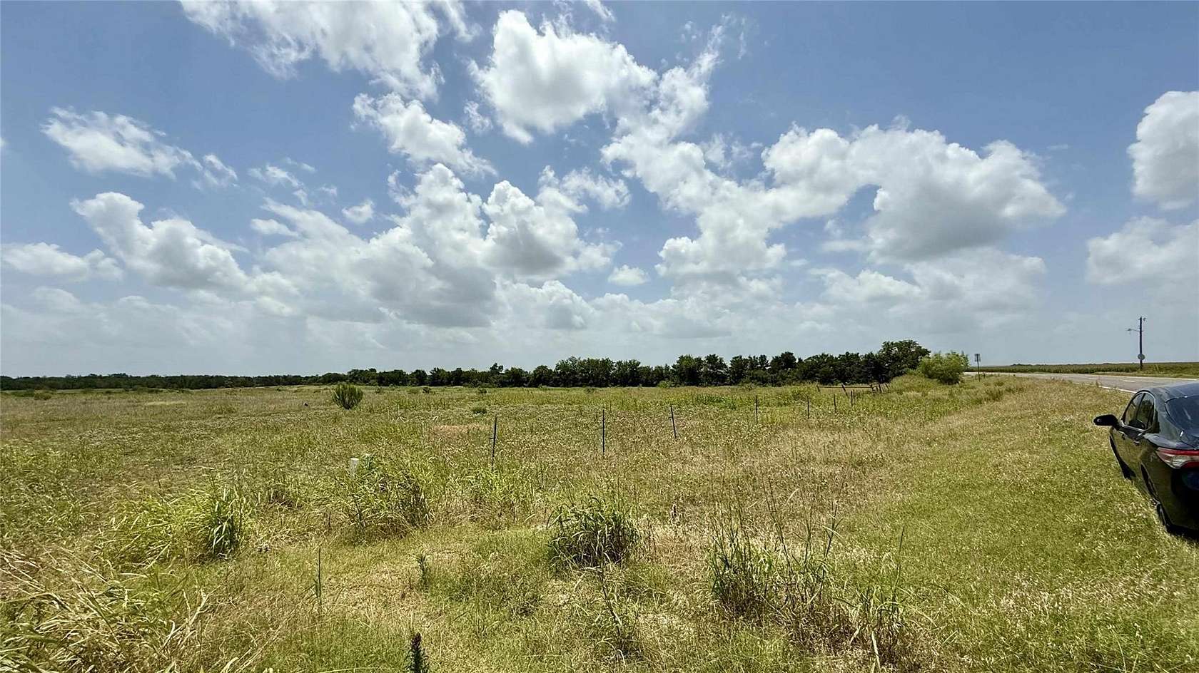 10.5 Acres of Land for Sale in Buckholts, Texas