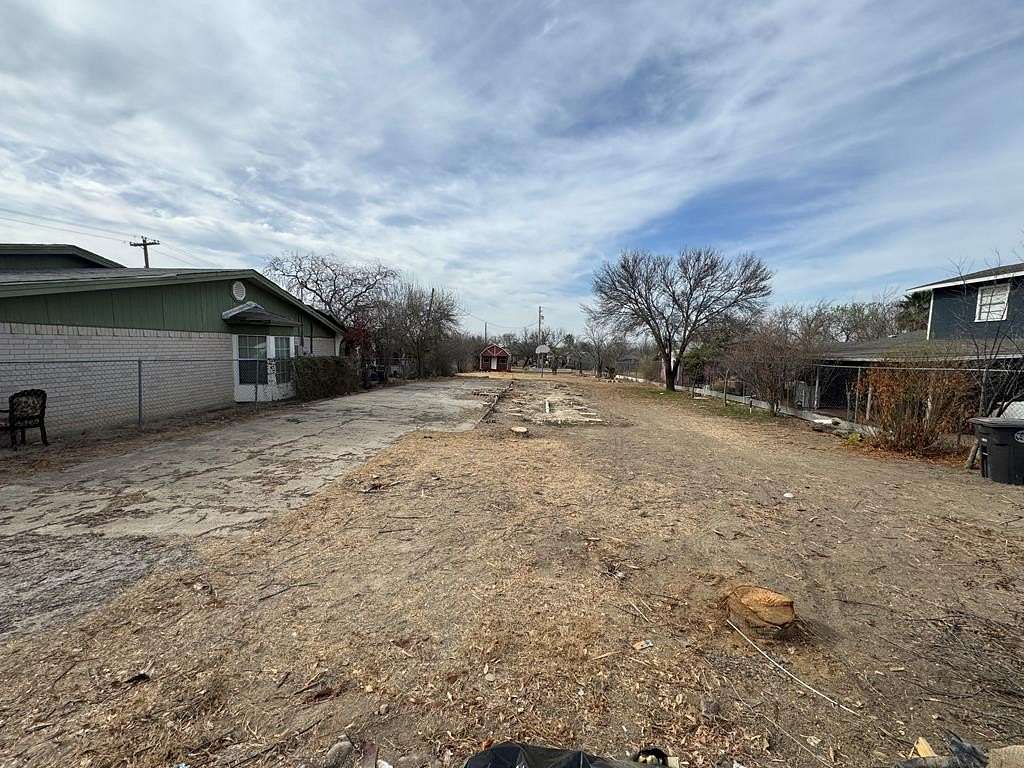0.28 Acres of Residential Land for Sale in Eagle Pass, Texas