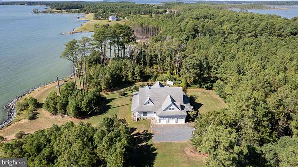 9 Acres of Residential Land with Home for Sale in Cambridge, Maryland