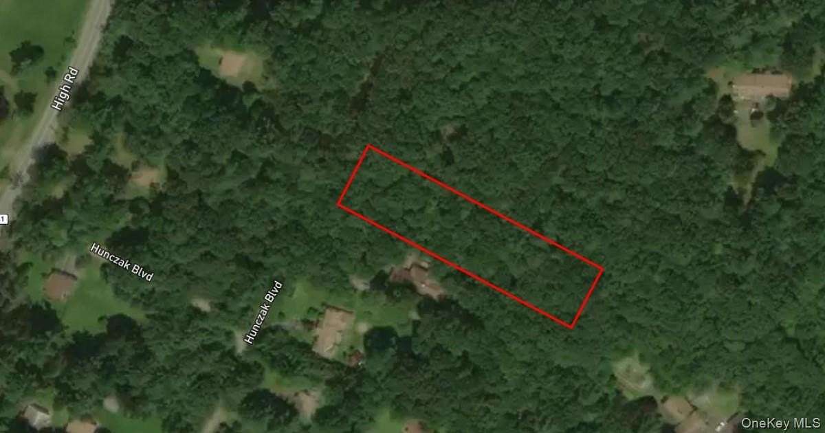 0.92 Acres of Residential Land for Sale in Glen Spey, New York