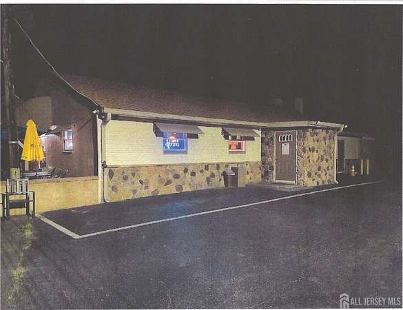 1.89 Acres of Improved Mixed-Use Land for Sale in Fieldsboro, New Jersey