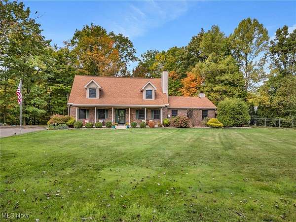 5 Acres of Residential Land with Home for Sale in Geneva, Ohio