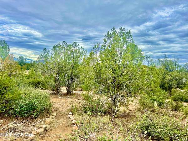 1 Acre of Residential Land for Sale in Prescott, Arizona