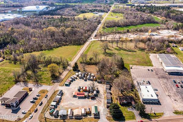 7 Acres of Commercial Land for Sale in Milan, Tennessee
