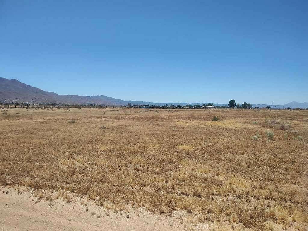 2.17 Acres of Residential Land for Sale in Apple Valley, California