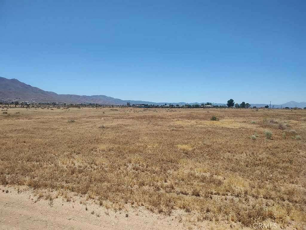 2.17 Acres of Residential Land for Sale in Apple Valley, California