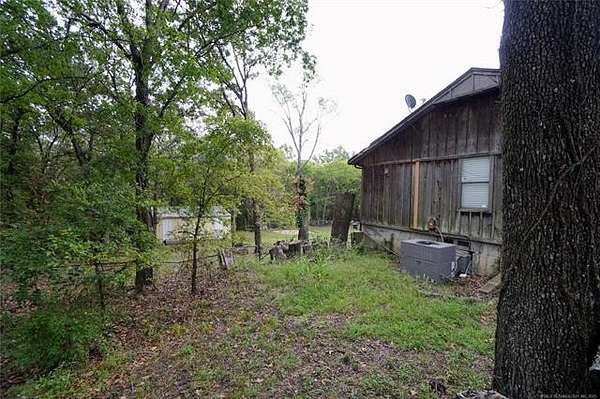 3.7 Acres of Residential Land with Home for Sale in Muskogee, Oklahoma