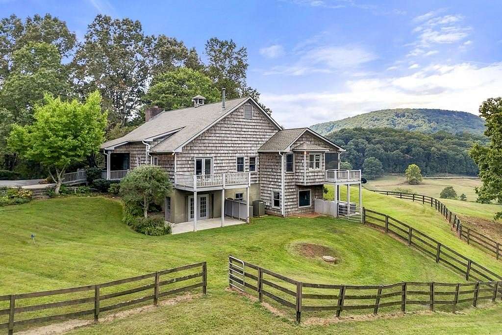 10 Acres of Residential Land with Home for Sale in Clarkesville, Georgia