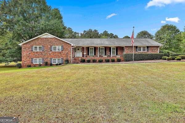 6.3 Acres of Residential Land with Home for Sale in Fayetteville, Georgia