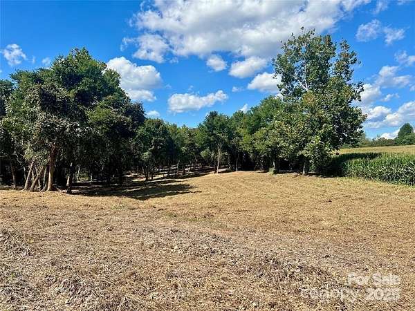 5.5 Acres of Residential Land for Sale in Hamptonville, North Carolina