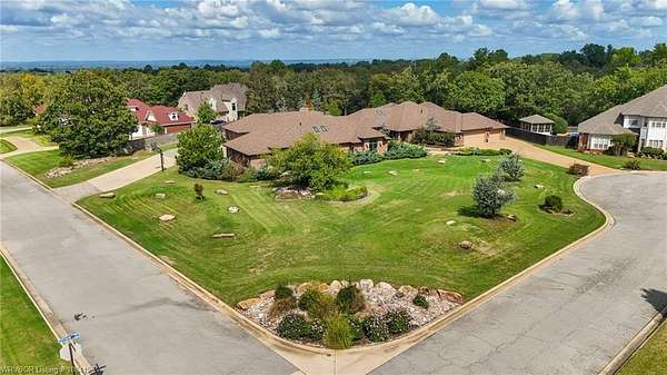 1.82 Acres of Residential Land with Home for Sale in Fort Smith, Arkansas