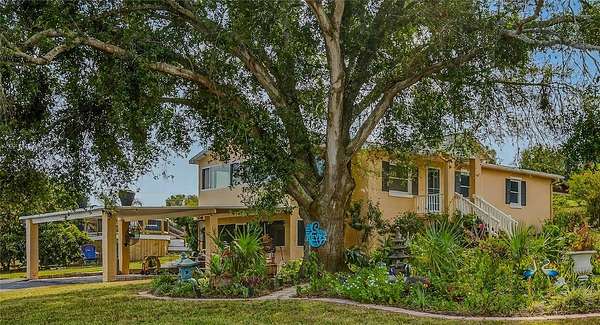 2 Acres of Residential Land with Home for Sale in Lady Lake, Florida