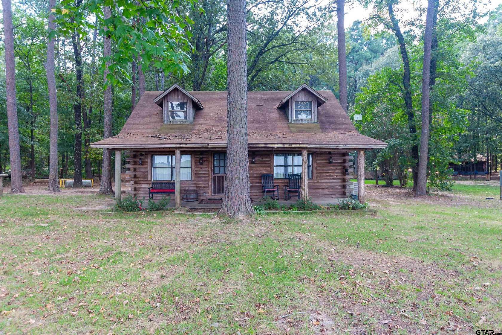 15.8 Acres of Mixed-Use Land for Sale in Tyler, Texas