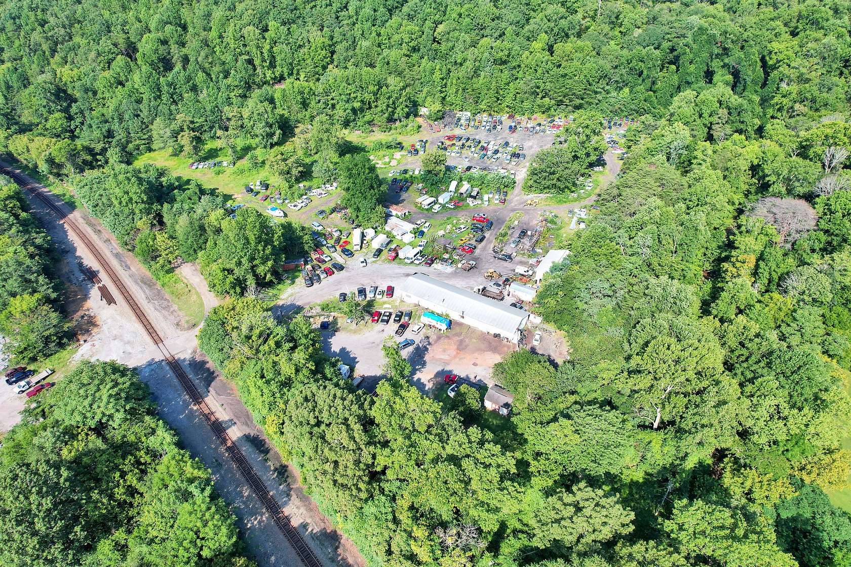 15 Acres of Improved Commercial Land for Sale in Soddy-Daisy, Tennessee