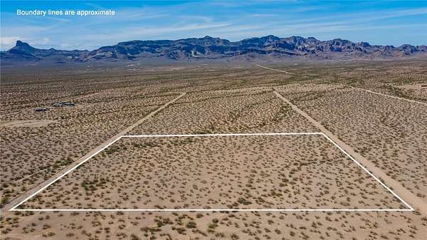 9 Acres of Residential Land for Sale in Golden Valley, Arizona