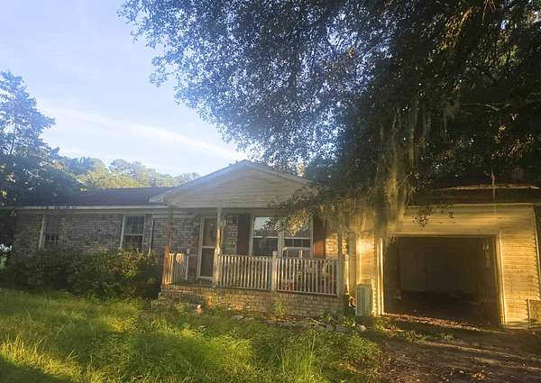 1.67 Acres of Residential Land with Home for Sale in Jamestown, South Carolina