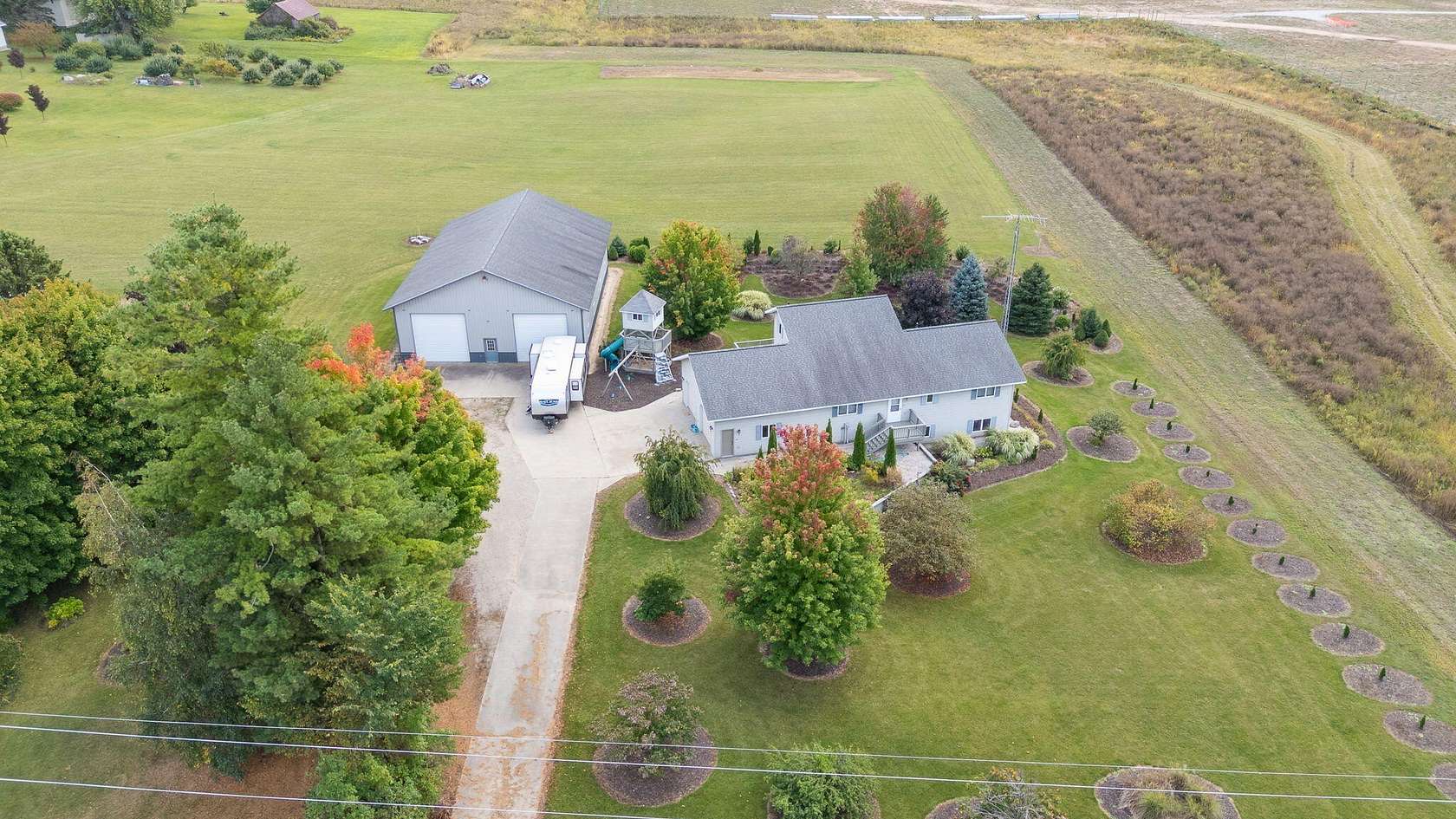 1.63 Acres of Residential Land with Home for Sale in Hart, Michigan