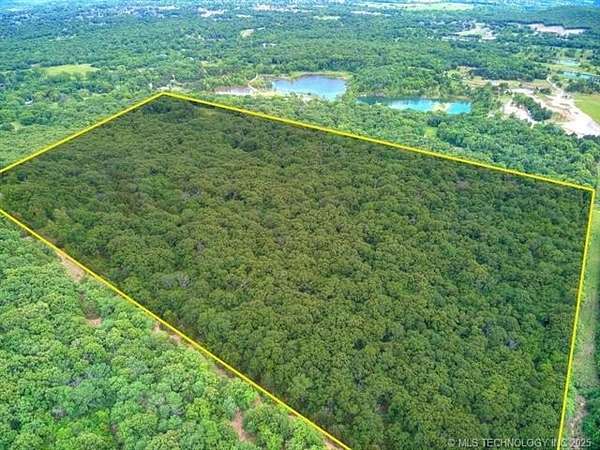 30 Acres of Recreational Land for Sale in Sand Springs, Oklahoma