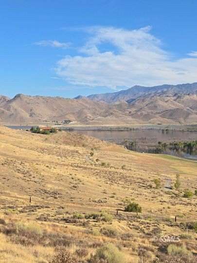 7.49 Acres of Residential Land for Sale in Lake Isabella, California