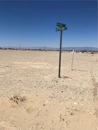 Commercial Land for Sale in Thermal, California