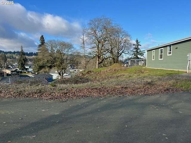 0.17 Acres of Residential Land for Sale in St. Helens, Oregon