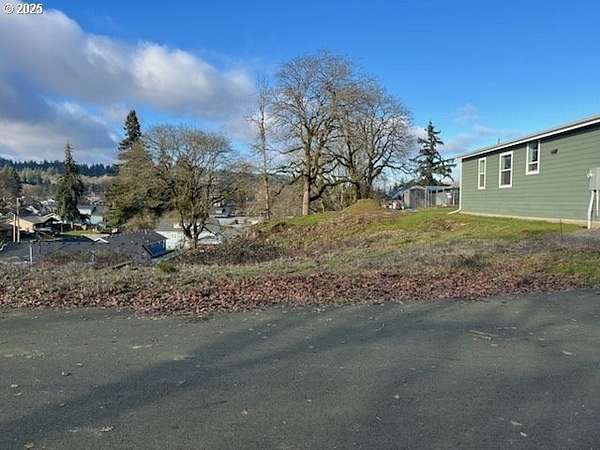 0.17 Acres of Residential Land for Sale in St. Helens, Oregon