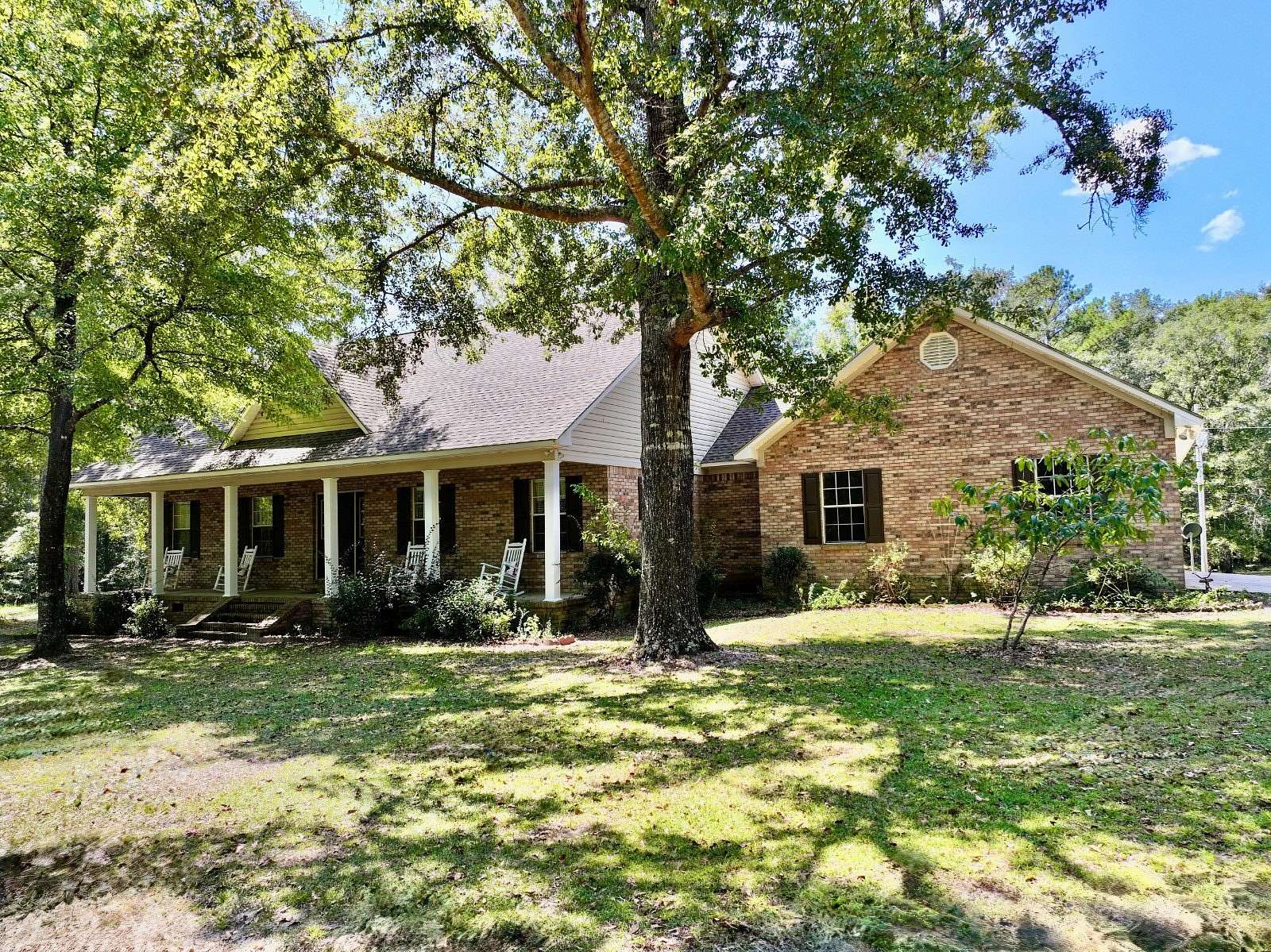 18 Acres of Land with Home for Sale in Thomasville, Alabama