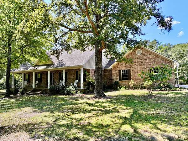 18 Acres of Land with Home for Sale in Thomasville, Alabama