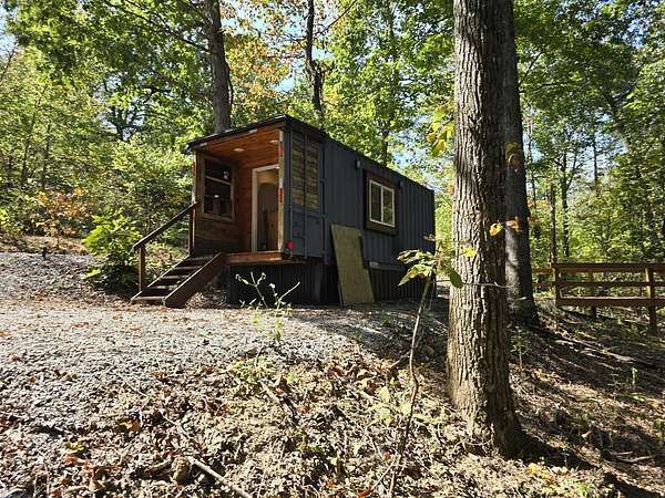 0.5 Acres of Residential Land with Home for Sale in Mammoth Cave, Kentucky