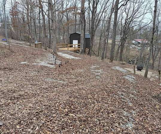 0.5 Acres of Land for Sale in Mammoth Cave, Kentucky