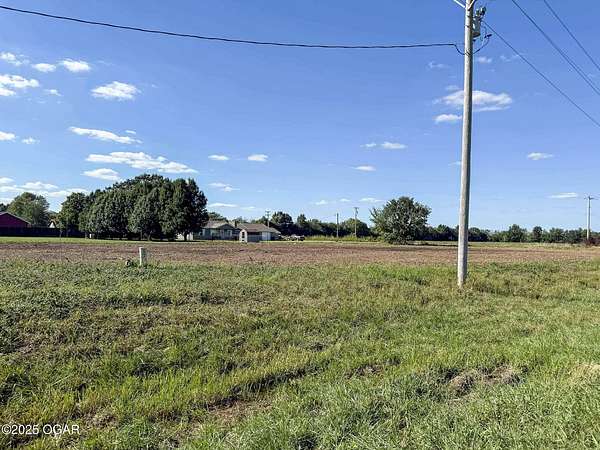 1 Acre of Residential Land for Sale in Galena, Kansas