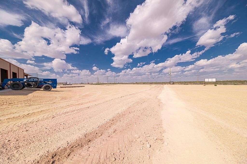 5.5 Acres of Improved Residential Land for Sale in Odessa, Texas
