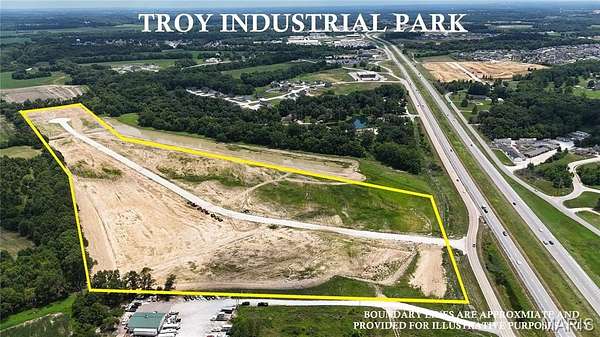 7.7 Acres of Commercial Land for Sale in Troy, Missouri