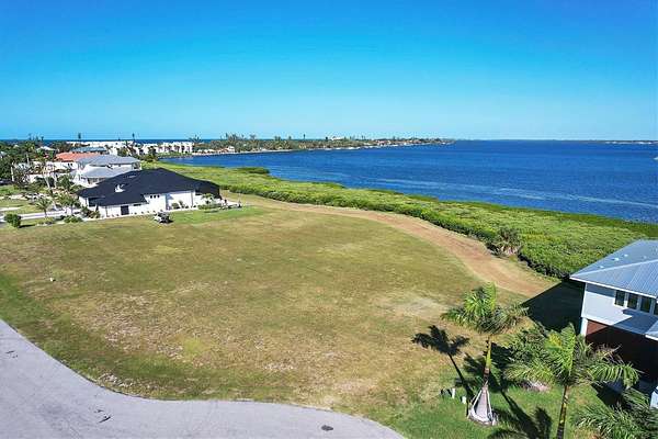 1 Acre of Residential Land for Sale in Englewood, Florida