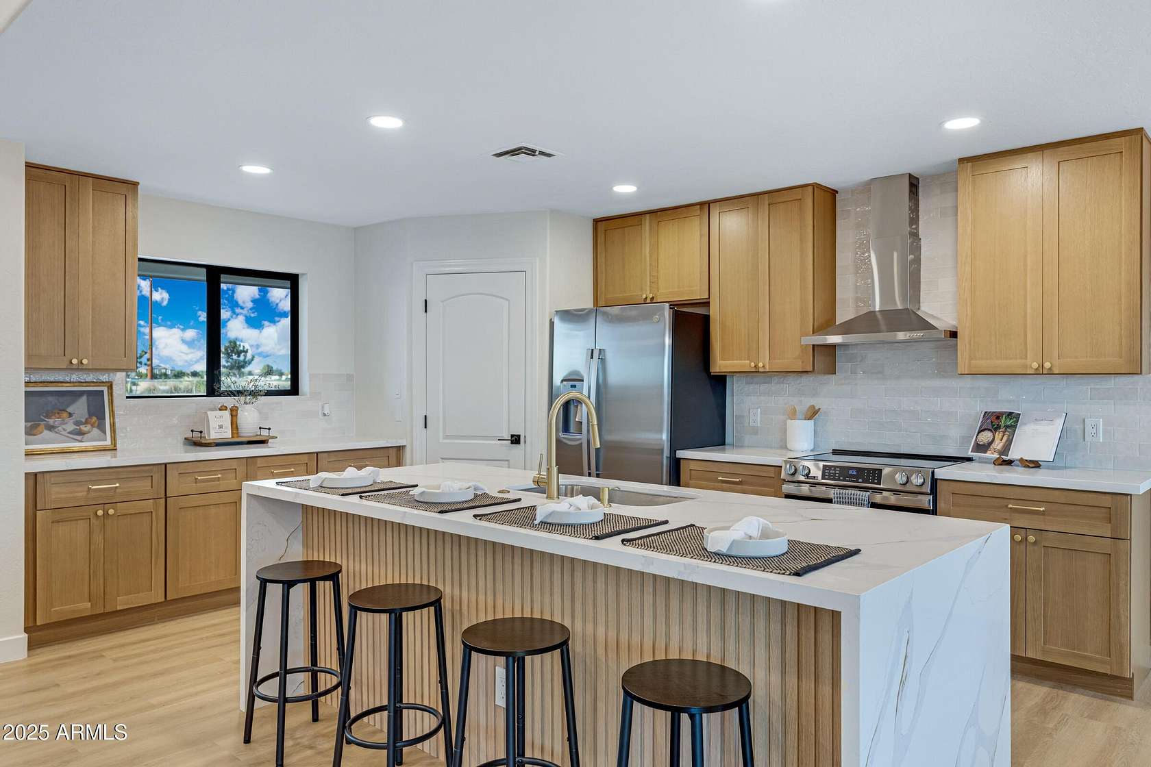 2.5 Acres of Residential Land with Home for Sale in Queen Creek, Arizona