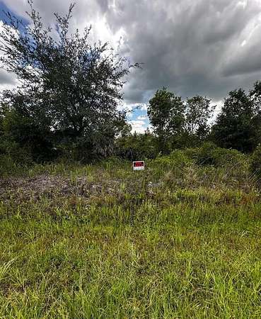 1.25 Acres of Residential Land for Sale in Okeechobee, Florida