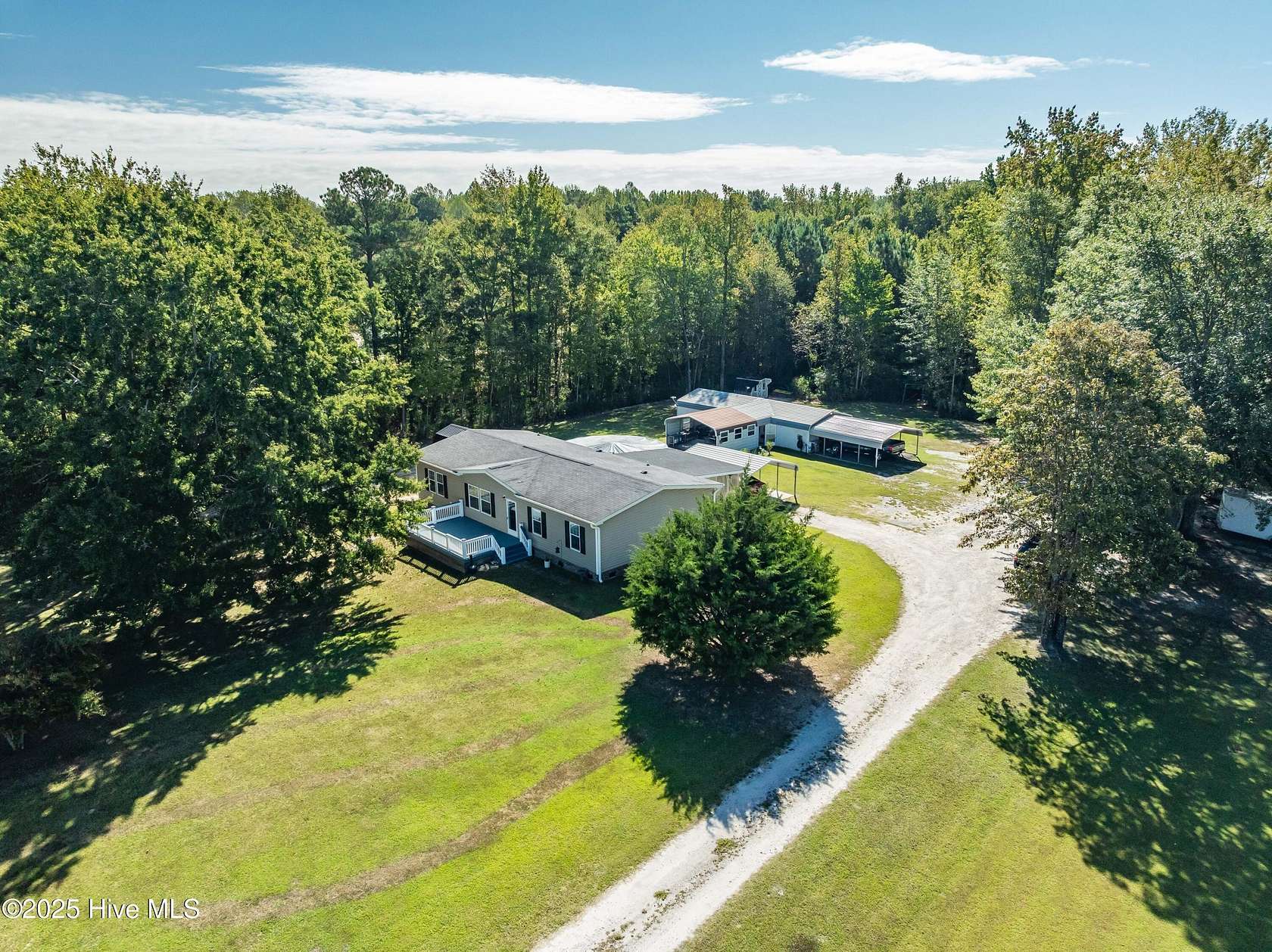 1.63 Acres of Residential Land with Home for Sale in Washington, North Carolina