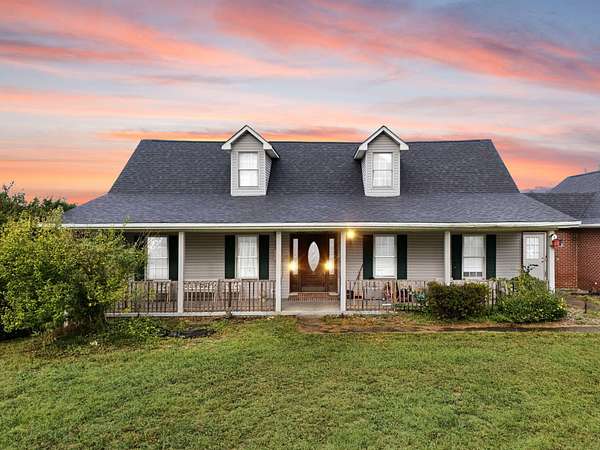 3.78 Acres of Residential Land with Home for Sale in Bronston, Kentucky