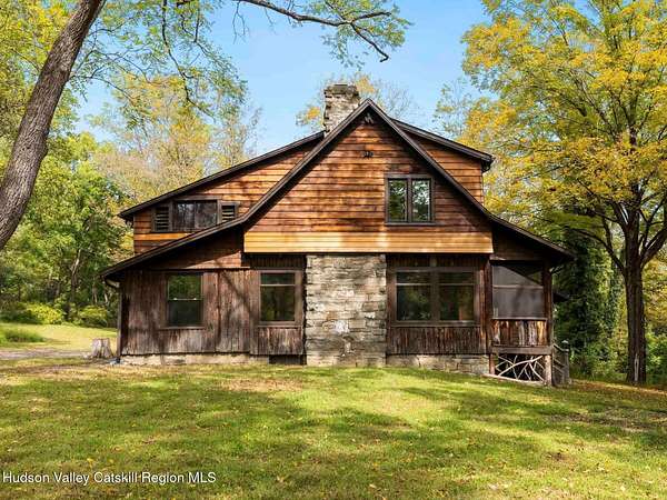 1 Acre of Residential Land with Home for Lease in West Park, New York