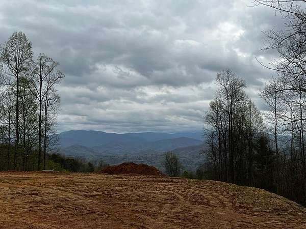 4 Acres of Residential Land for Sale in Almond, North Carolina