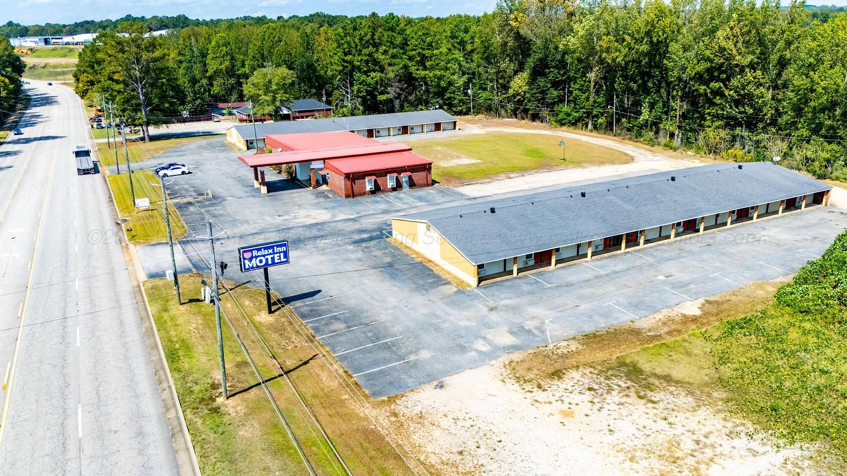 3 Acres of Mixed-Use Land for Sale in Guin, Alabama