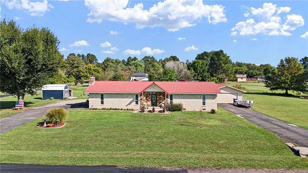 1.5 Acres of Residential Land with Home for Sale in Dardanelle, Arkansas