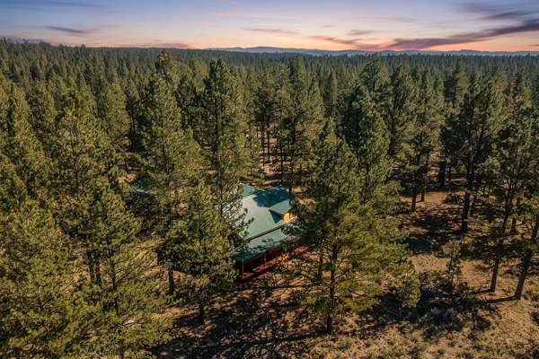 128 Acres of Recreational Land with Home for Sale in Canyon City, Oregon