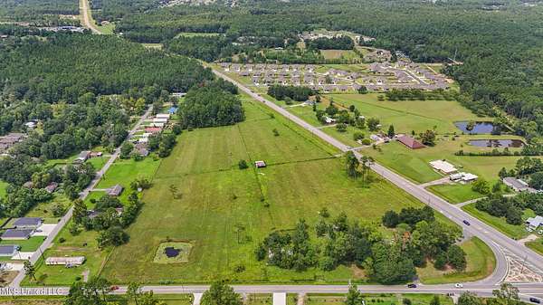 15.1 Acres of Improved Mixed-Use Land for Sale in Biloxi, Mississippi