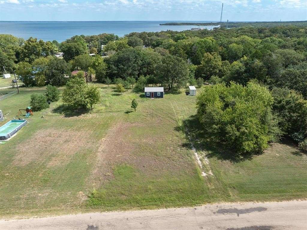 0.68 Acres of Residential Land for Sale in Wills Point, Texas