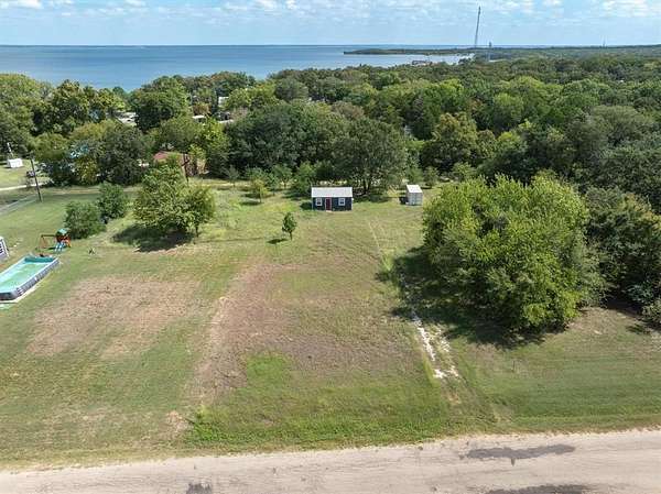 0.68 Acres of Residential Land for Sale in Wills Point, Texas