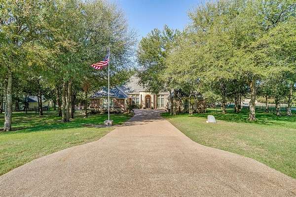 2 Acres of Residential Land with Home for Sale in Weatherford, Texas