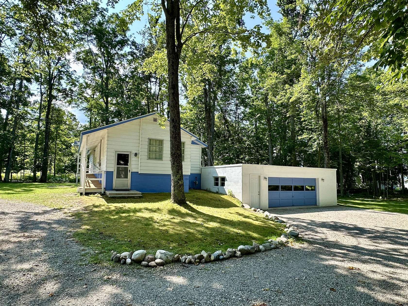 2 Acres of Residential Land with Home for Sale in Cheboygan, Michigan