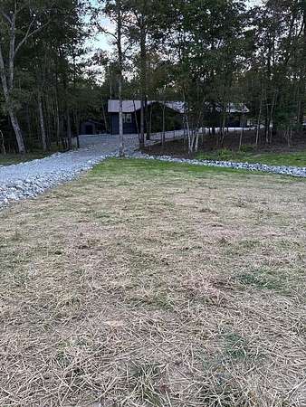 5 Acres of Residential Land with Home for Sale in Jamestown, Tennessee